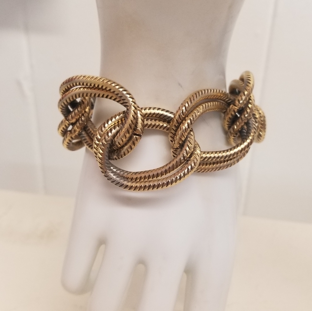 JOHN WIND DESIGNER RETIRED GOLDTONED DOUBLE HOLLOW LINK CHAIN BRACELET